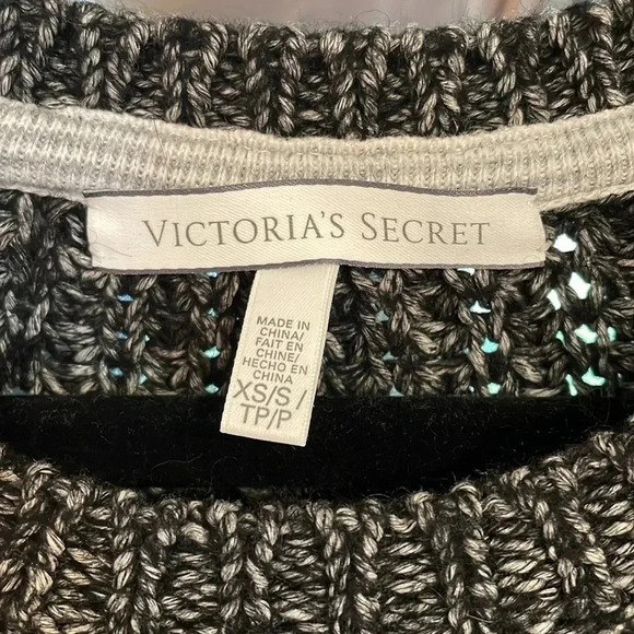Victorias Secret, Drop Sleeve Sweater, Sz Xs/Sm, Grey - Picture 3 of 4